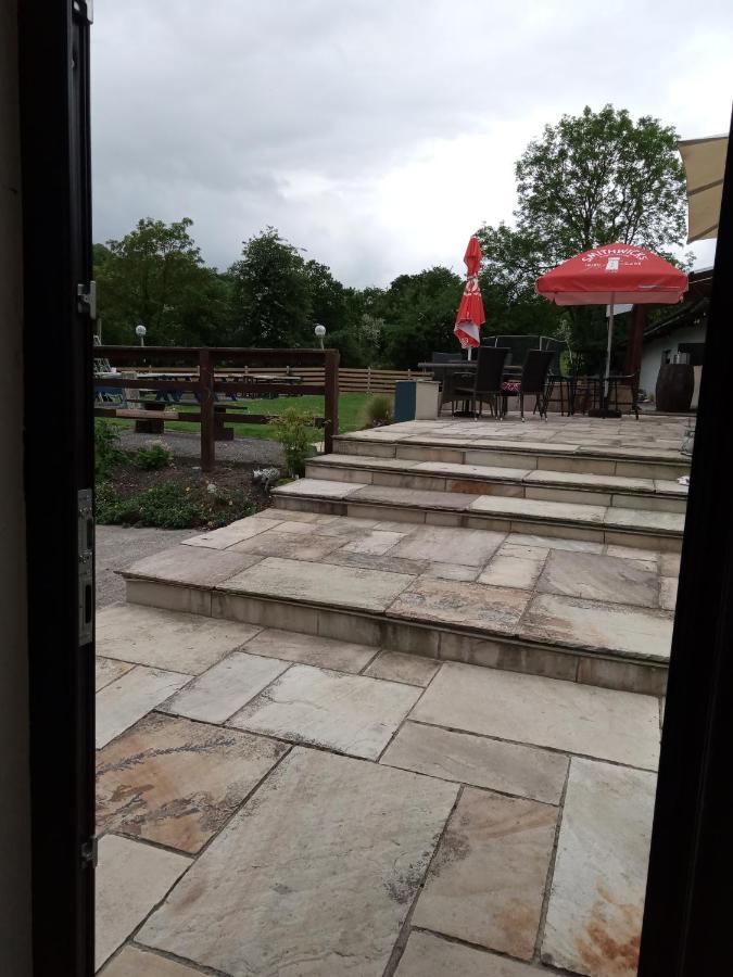 The Rock Bar B&B キルケニー エクステリア 写真